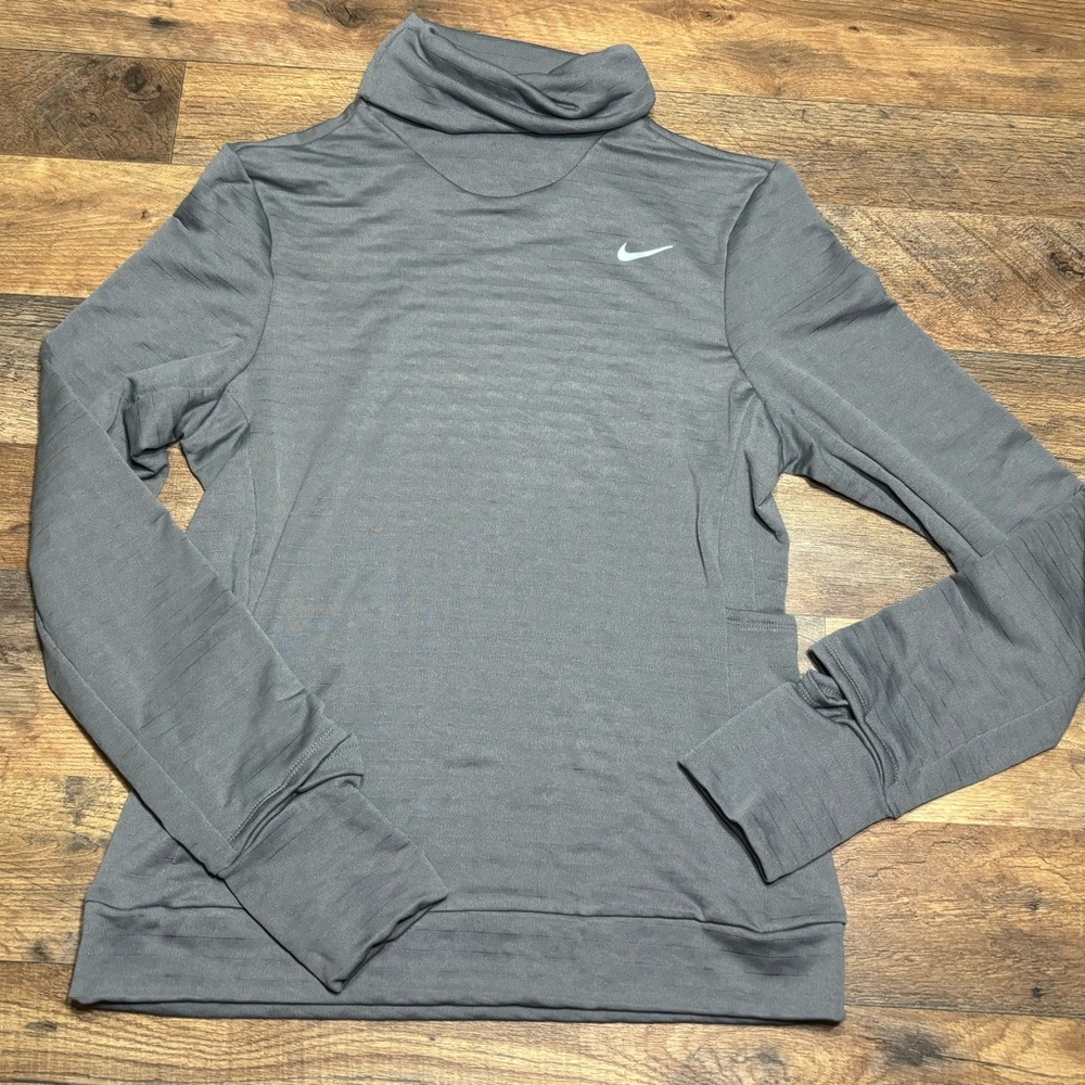 NWT Nike Therma-FIT Swift Element Grey Turtleneck Running Top FB5306 Women’s XS